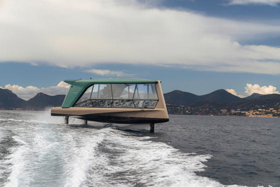 , Ce nouveau yacht de luxe Riva long de 50 mètres est tout simplement magnifique