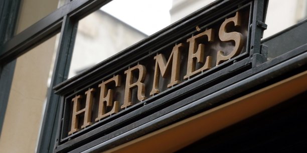 , Luxe : Hermès affiche un bénéfice net record de 2,2 milliards d&rsquo;euros