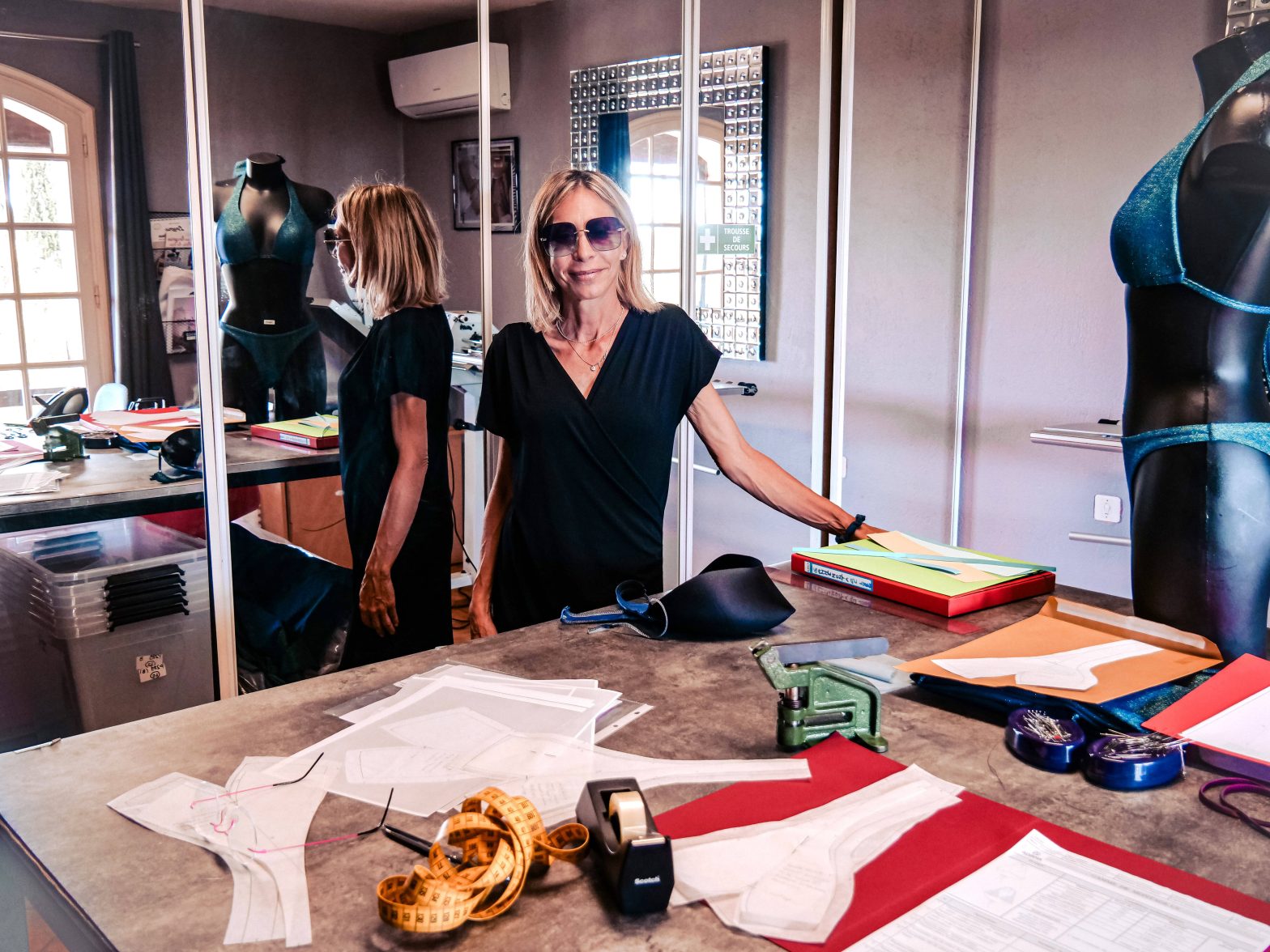 , Un atelier de couture de luxe à découvrir dans une villa de Six-Fours