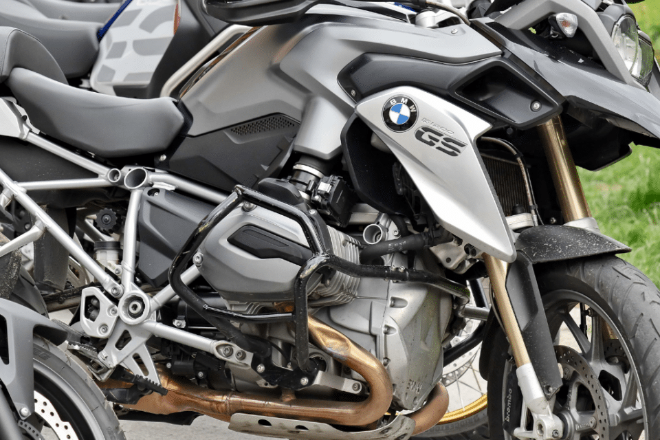 , Grenoble : un gang de voleurs de motos de luxe surpris par les gendarmes